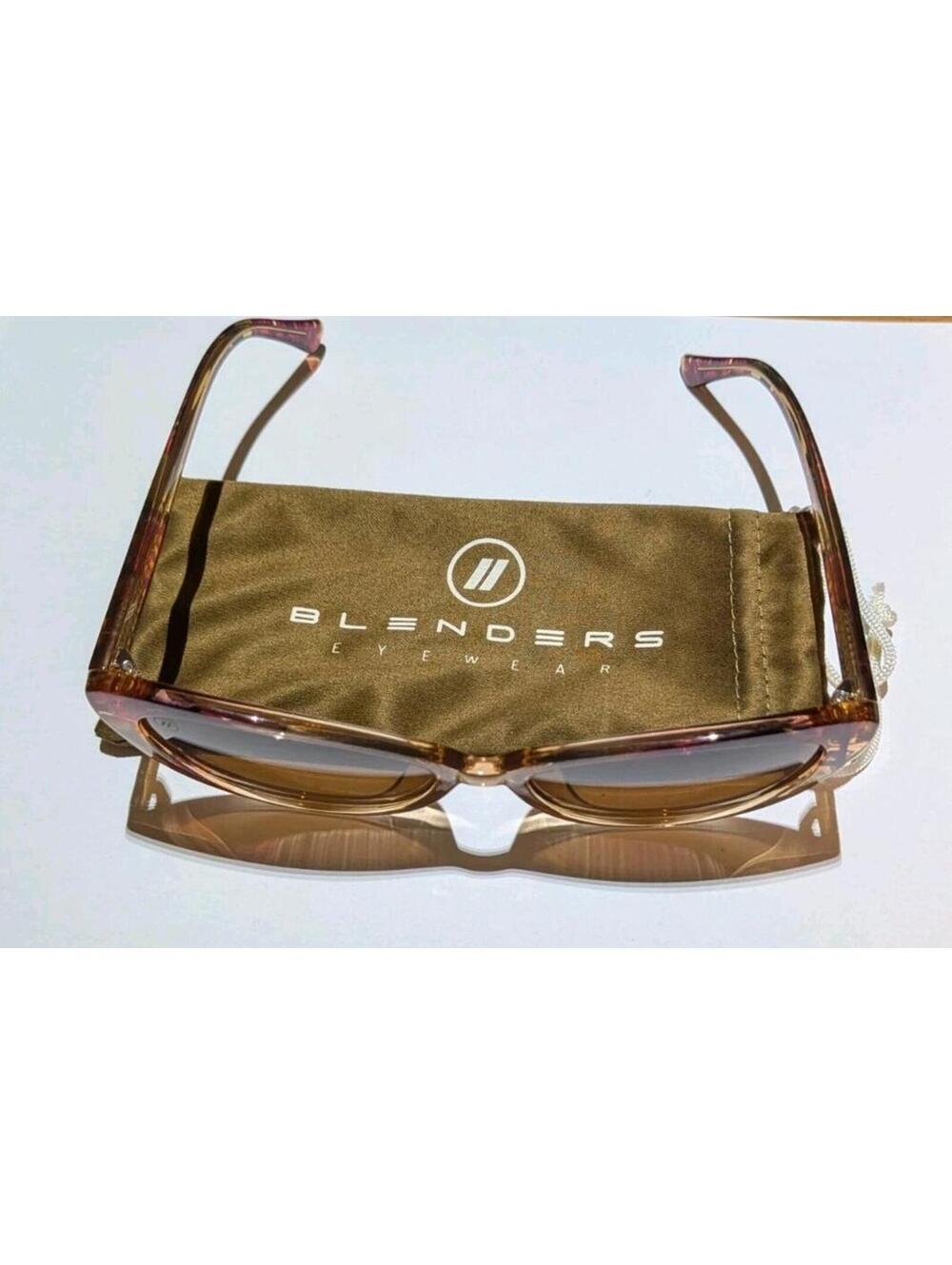 Blenders Miss Wild Sunglasses Full Rim Polarized Lenses 100% UV Protection Polar
